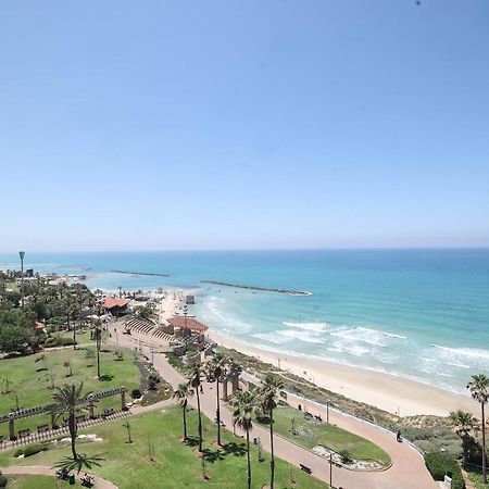 Park Hotel Netanya Exterior photo